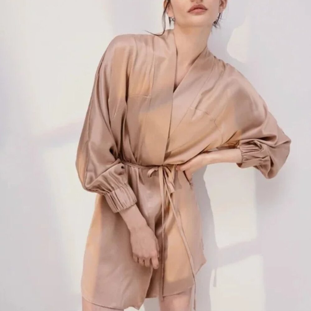 Lunya Good in Bed Silk Robe